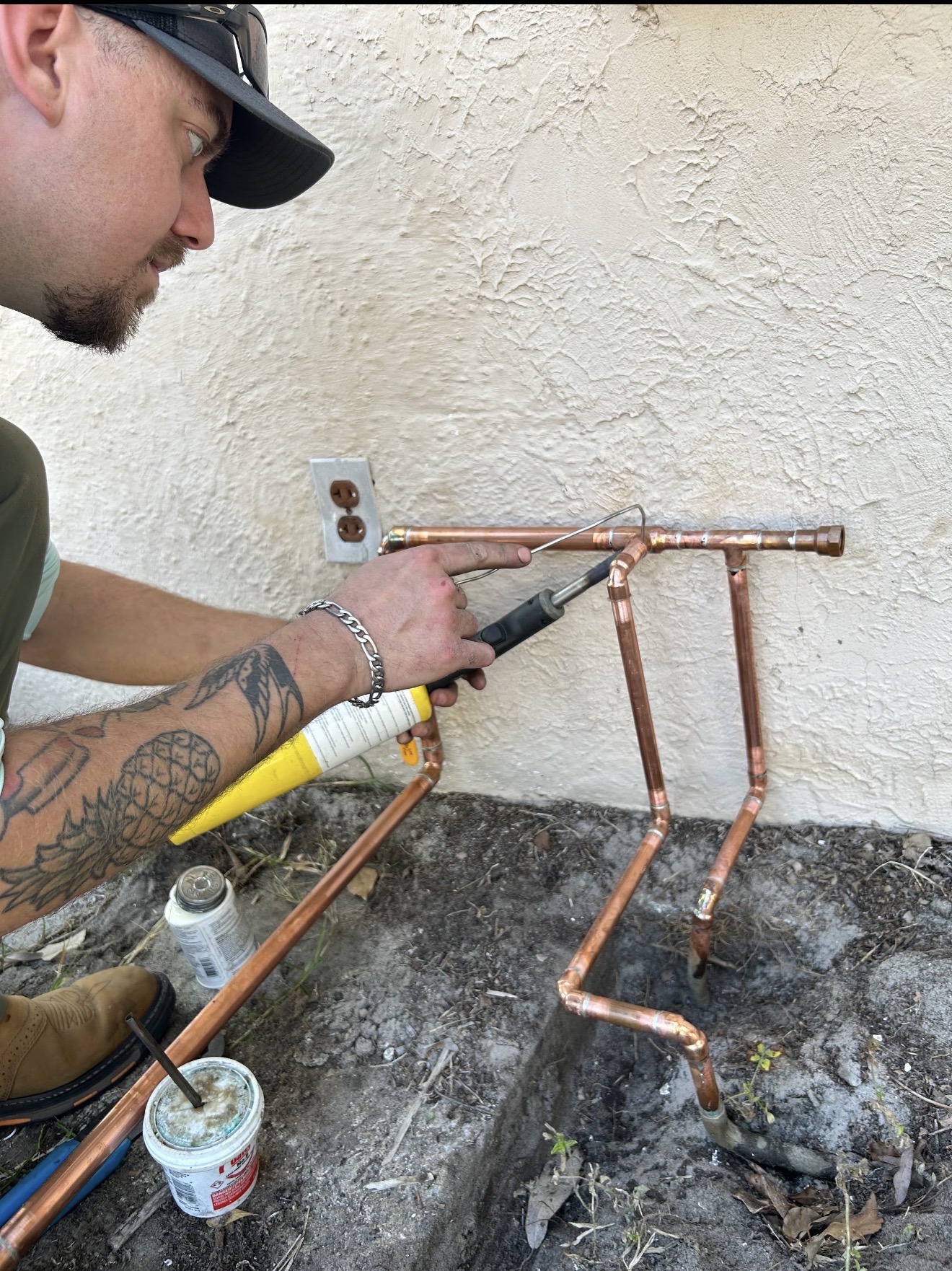 Powells Plumbing technician on the job in Southwest Florida